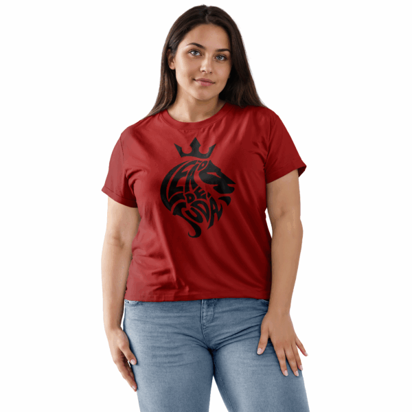 Camiseta Feminina Vermelha Leão de Judá
