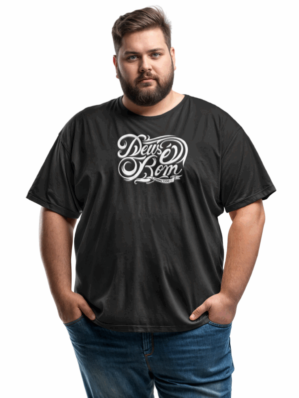 Camiseta Masculina Plus Size Preta Deus é bom o tempo todo