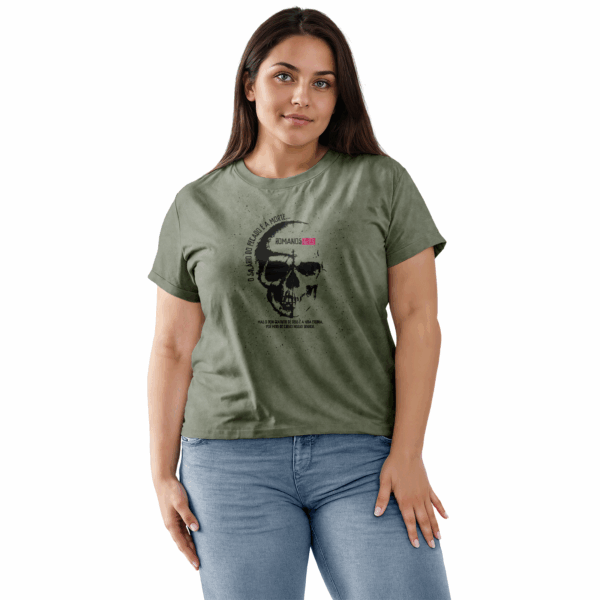 Camiseta Estonada Feminina Verde O salário do pecado é a morte. Mas o dom gratuito de Deus é a vida eterna. Por meio de Cristo nosso Senhor - Romanos 6:23